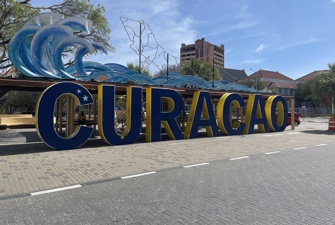 Wilhelminaplein Punda, the tourist face of Willemstad.